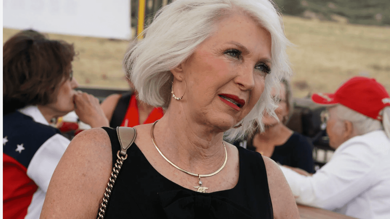 Election Deniers -- Led By Tina Peters -- Pitch A Midterm 'Security Plan' To White House