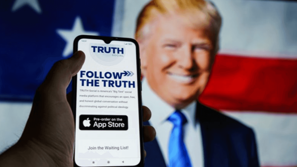 Conservative National Review Urges Trump Impeachment Over Latest Grift