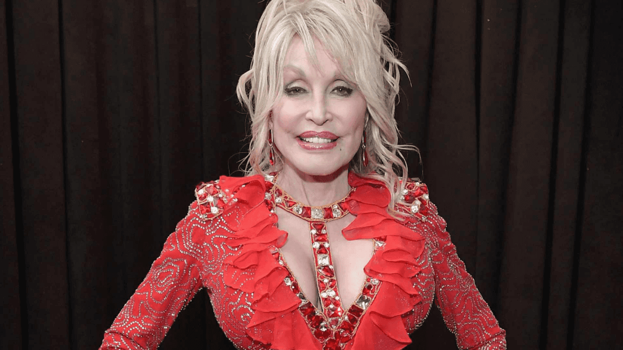'A Poor Girl From The Mountains': Dolly Parton Musical Will Open On Broadway In 2027
