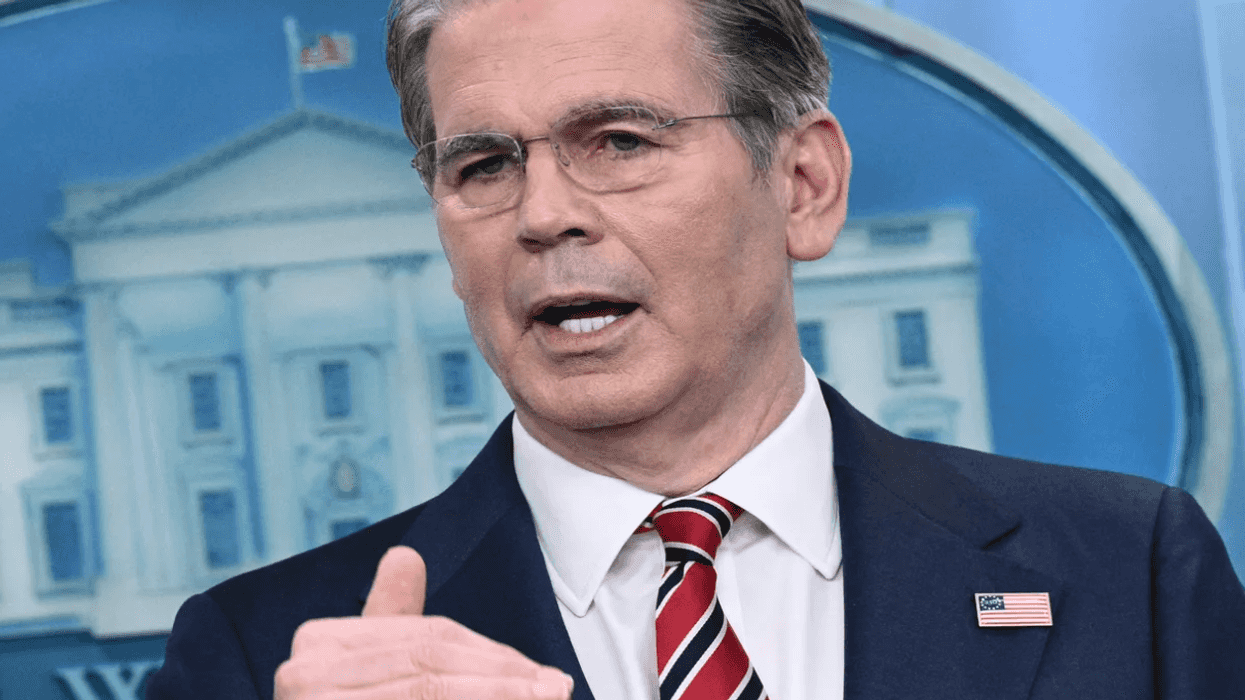 Wall Street Blaming Bessent And Warsh For Trump's Economic Chaos