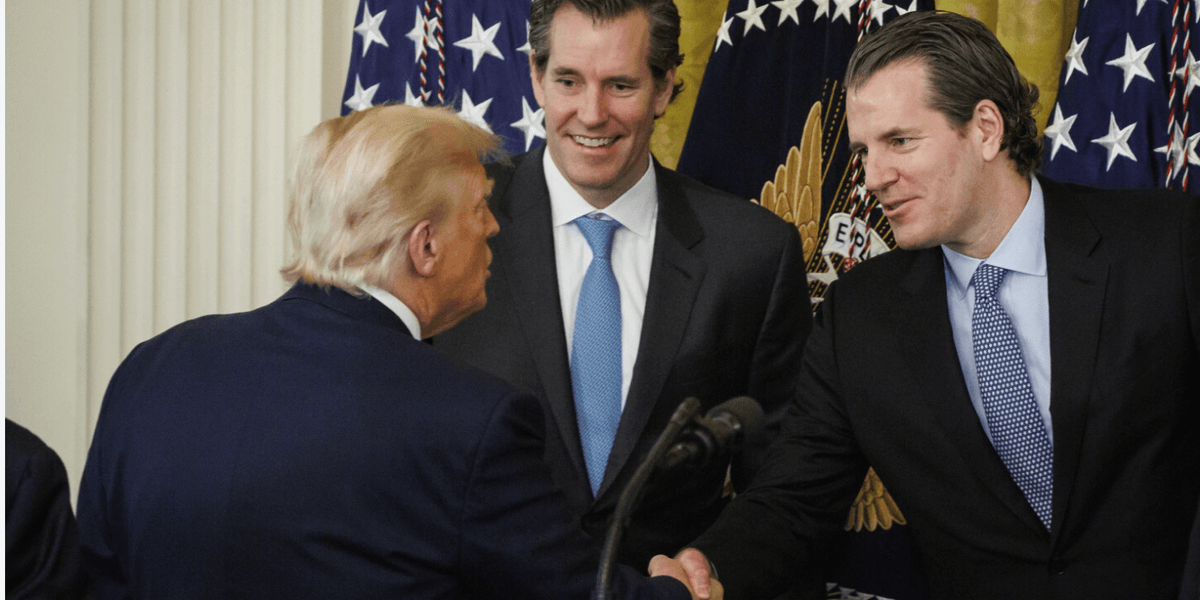 Pushing Unpopular Data Centers Is Trump's Latest Midterm Gift To Democrats