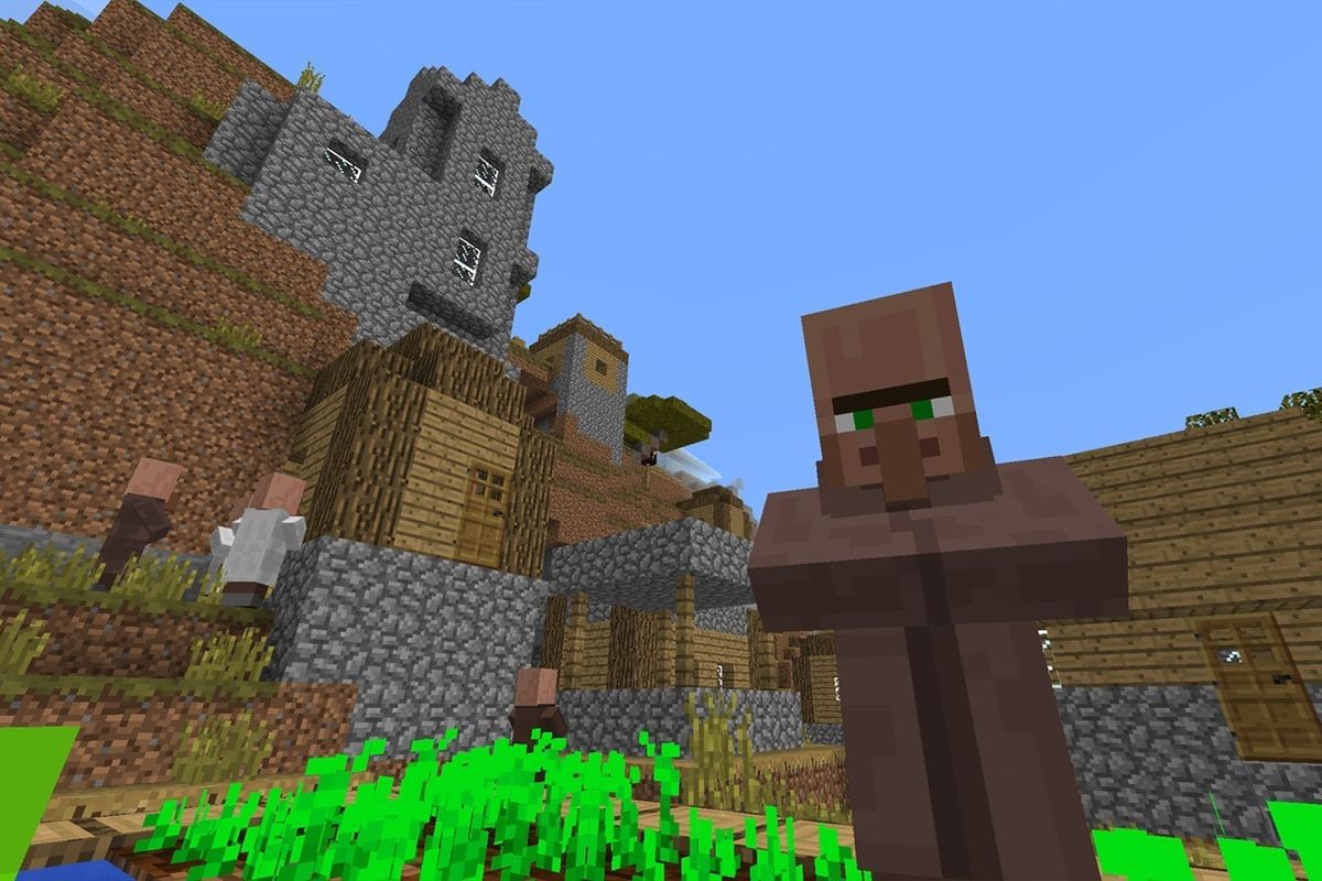 Minecraft on Gear VR. (Image courtesy Microsoft.)