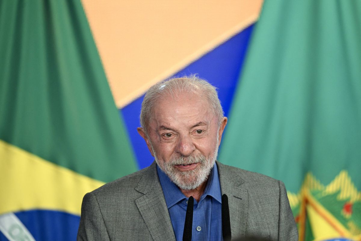 Lula feiert das Ende der 6-Tage-Woche in Brasilien und erfüllt damit ein ...