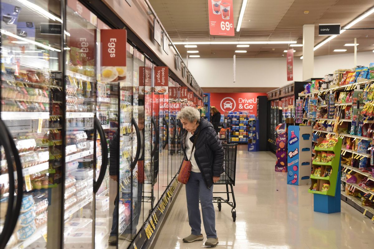 COLA Lift for Social Security Not Enough, Say Critics, as Trump Economy ...