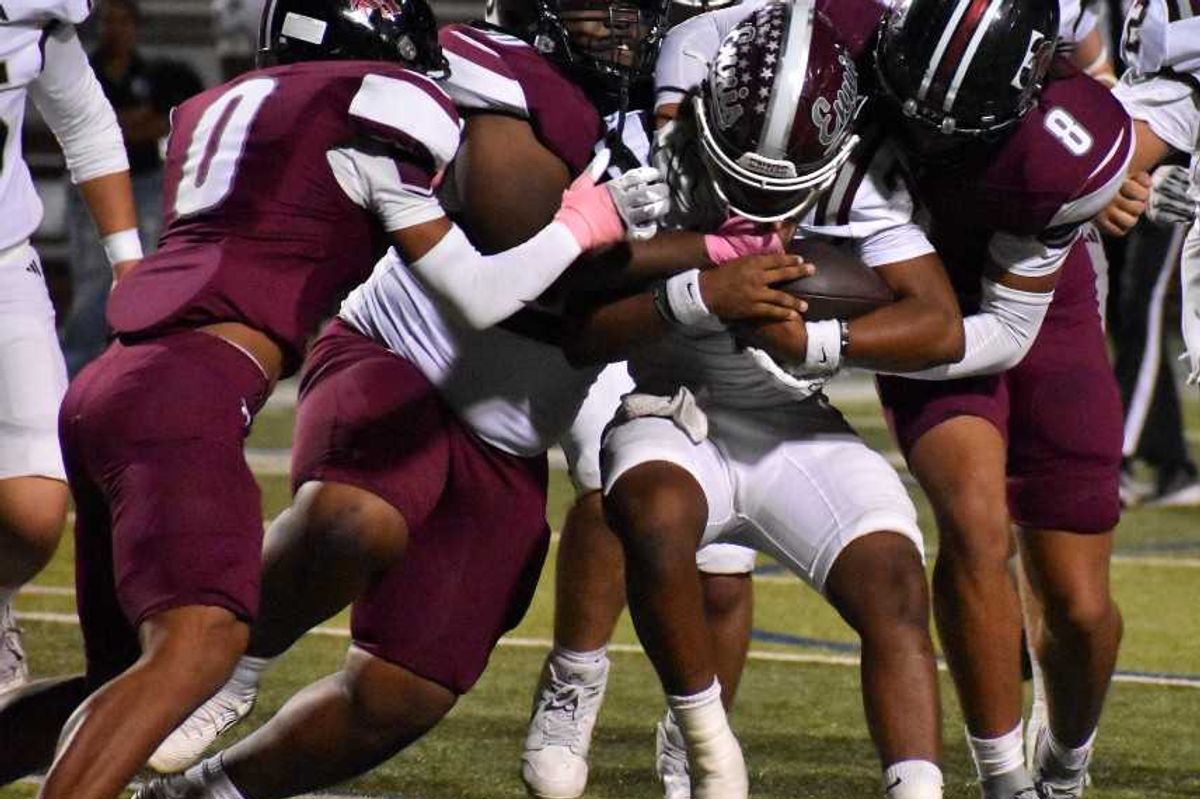 Mansfield Timberview holds off Ennis to stay unbeaten