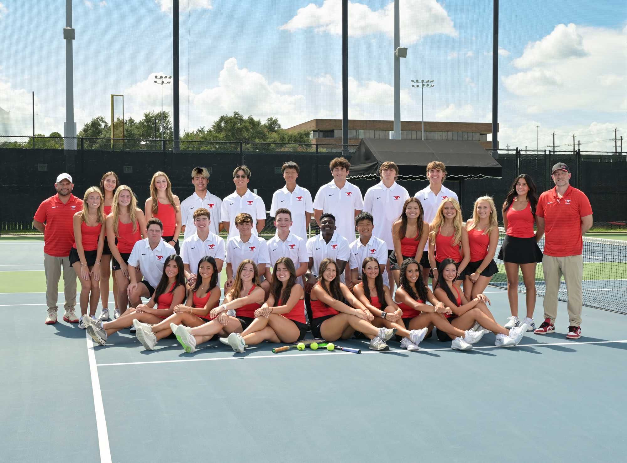TITLE CHASERS: Memorial Team Tennis wins State Gold