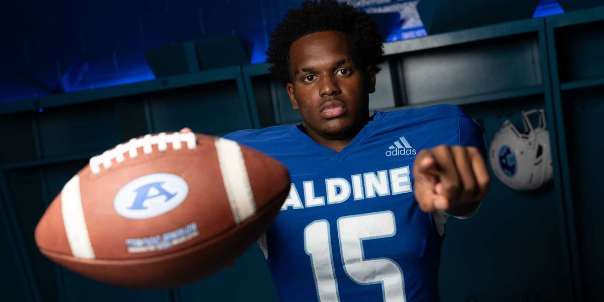 SEEING BOTH SIDE: Moya Adds Another Dimension to the Mustangs