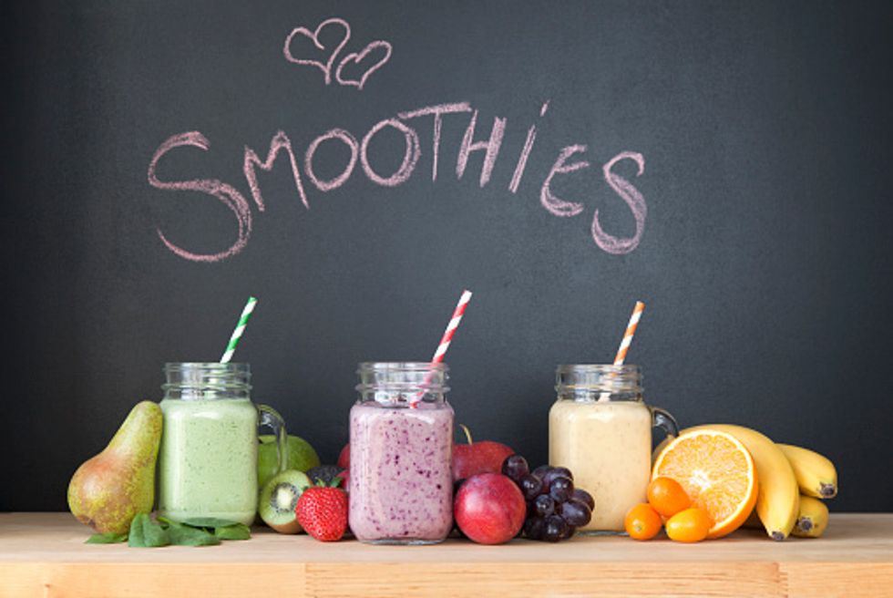 Here's How to Make the Best Smoothie of the Summer