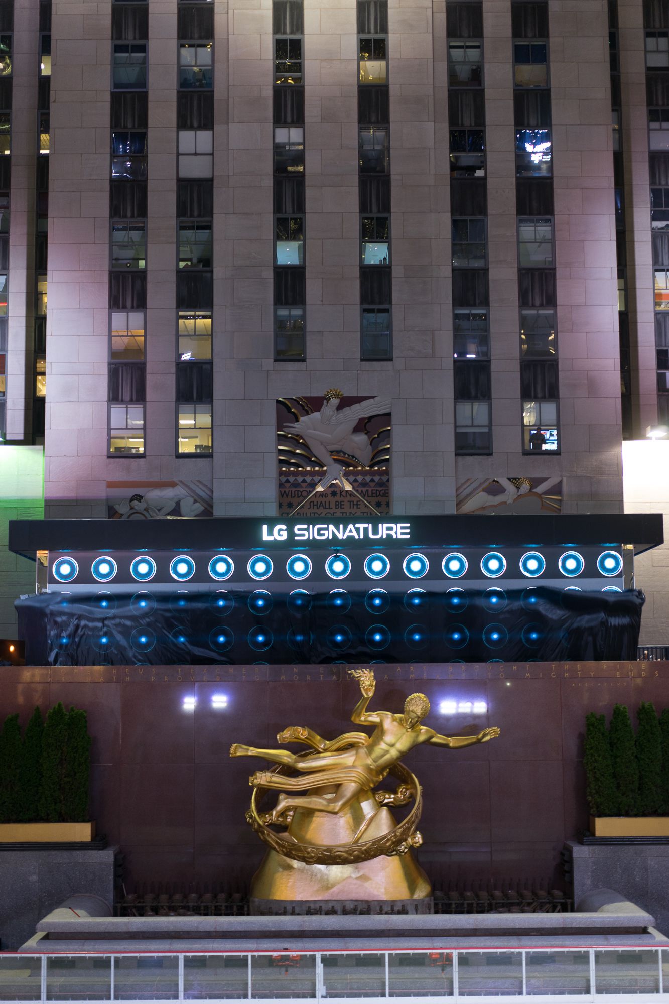 LG Launches Ultra-Premium LG Signature Brand With First-of-its-​Kind Celebration