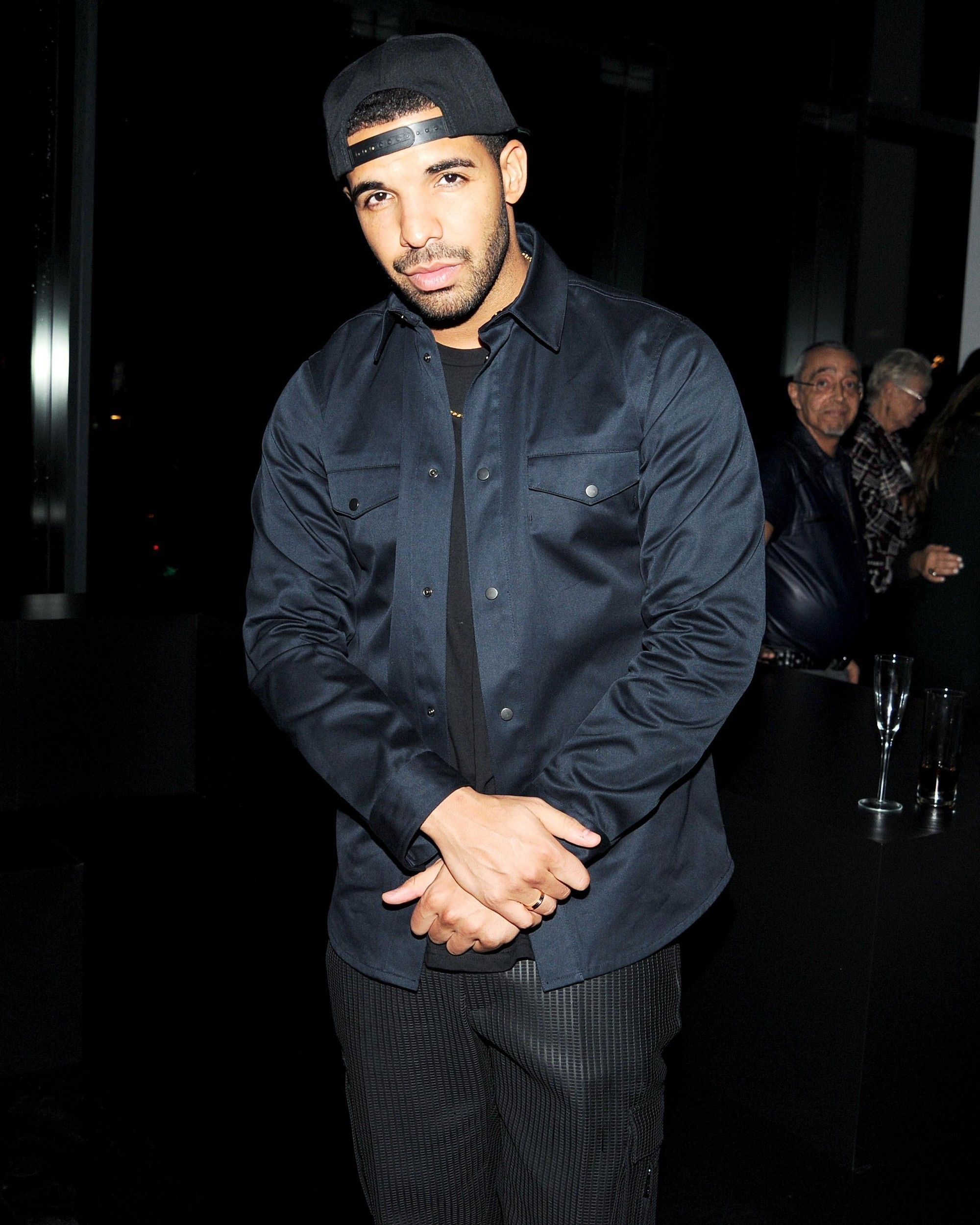 Twitter Is Not Happy About Drake S Kid Cudi Mental Health Diss On Two Birds One Stone Paper