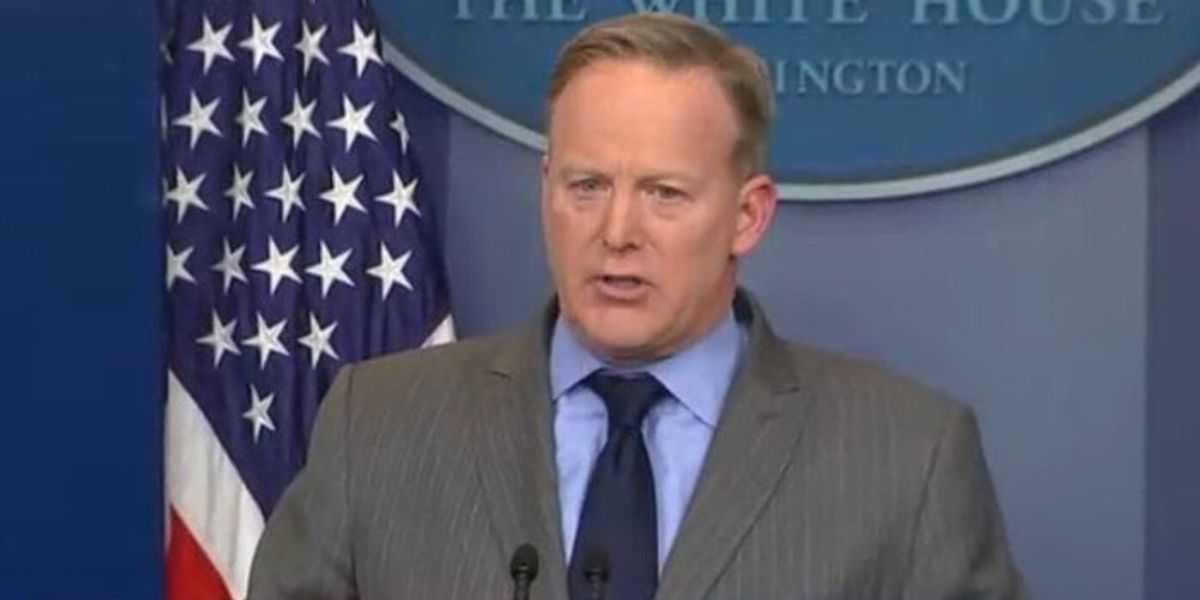Twitter Skewers Sean Spicer with #AlternativeFacts
