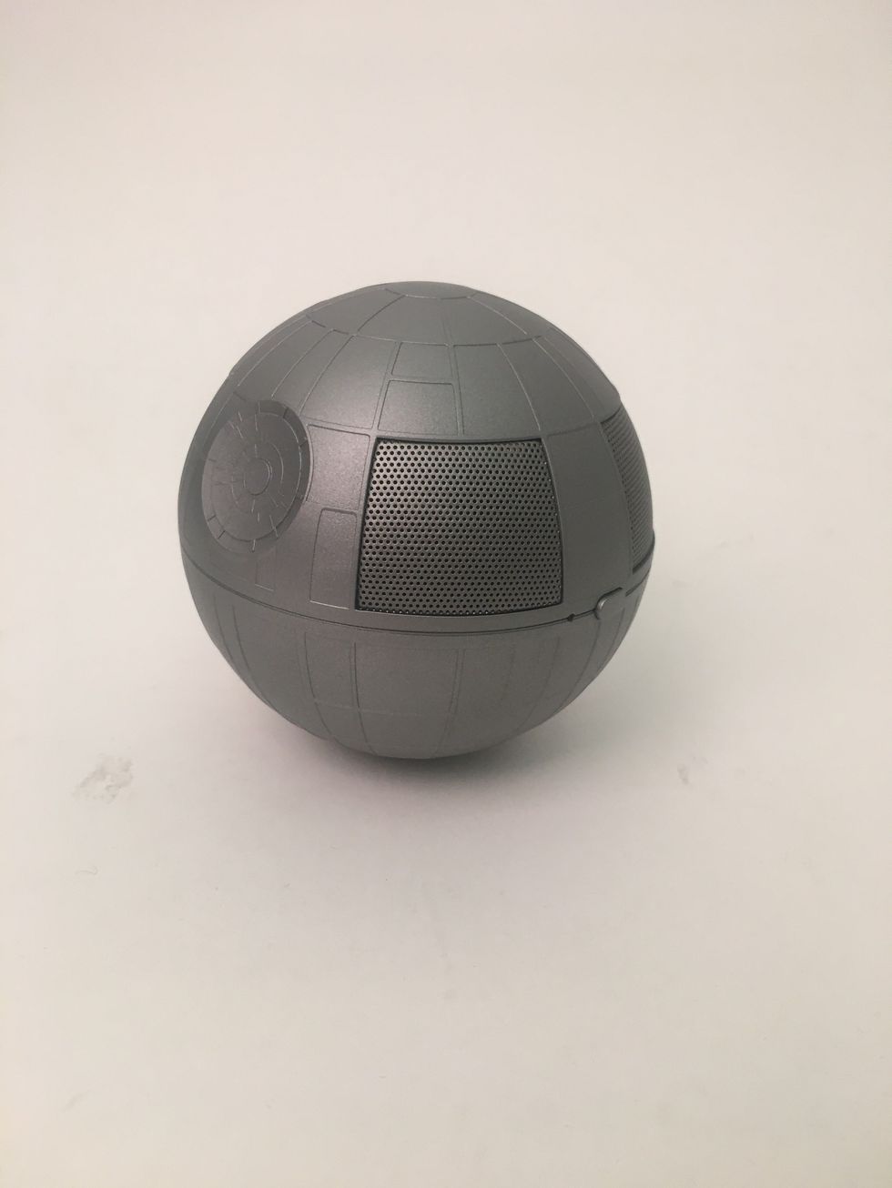 a photo of plox's death star bluetooth speaker