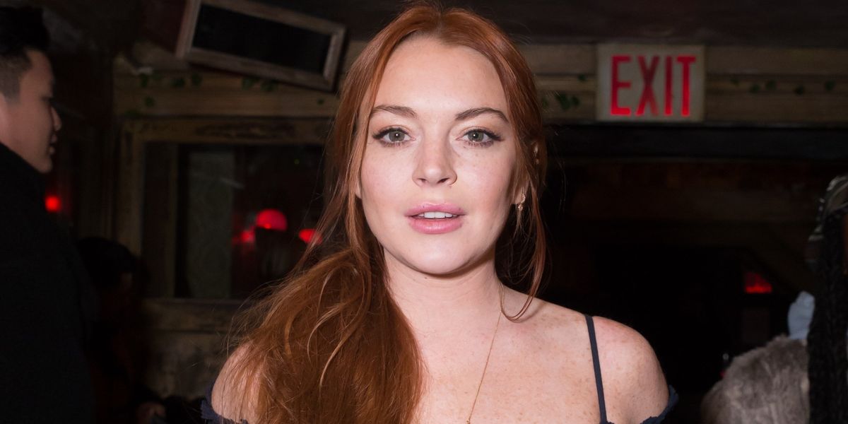 Lindsay Lohan Says She Was Racially Profiled At Heathrow Airport For Wearing A Headscarf