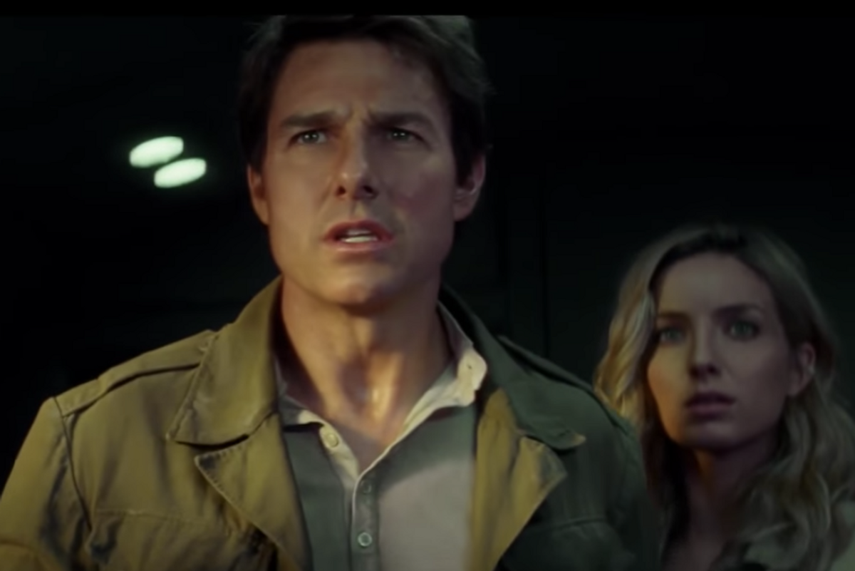 Tom Cruise makes VR movie trailer + Robots that can read your mind