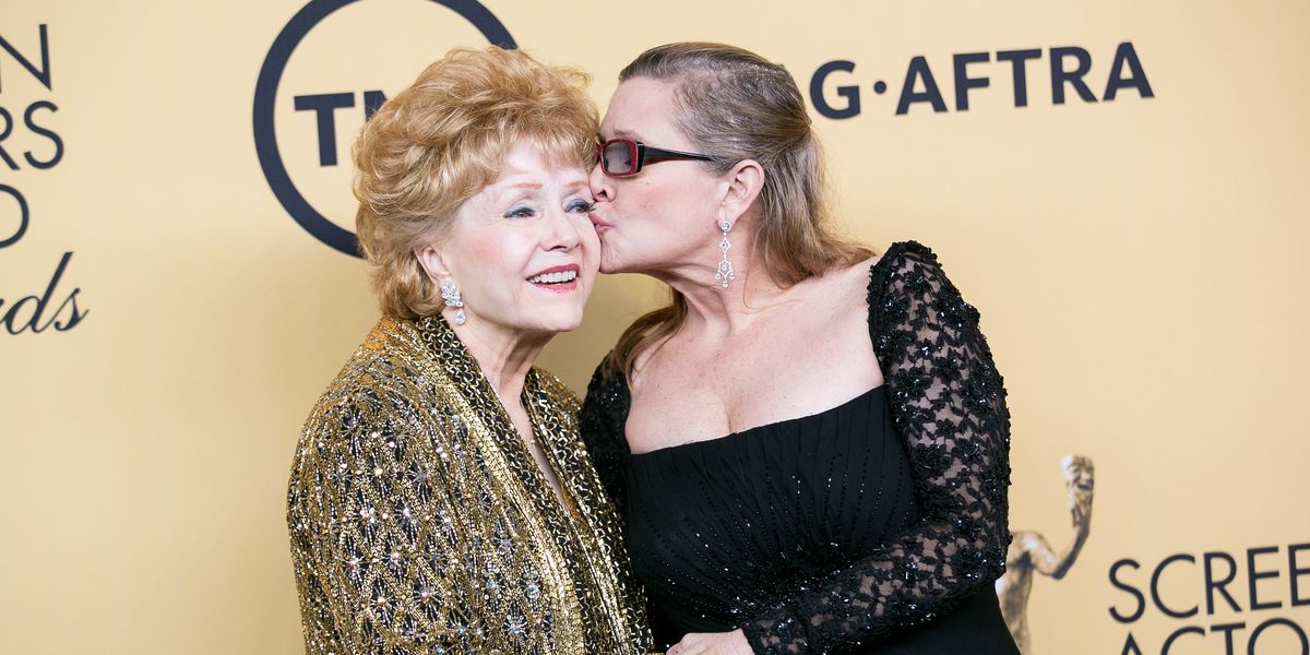 Watch the Emotional Performances from Carrie Fisher and Debbie Reynolds' Memorial Yesterday