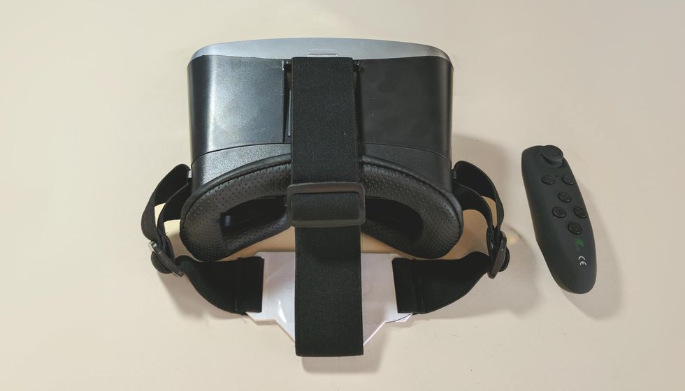 a photo of VR Park V3 Headset