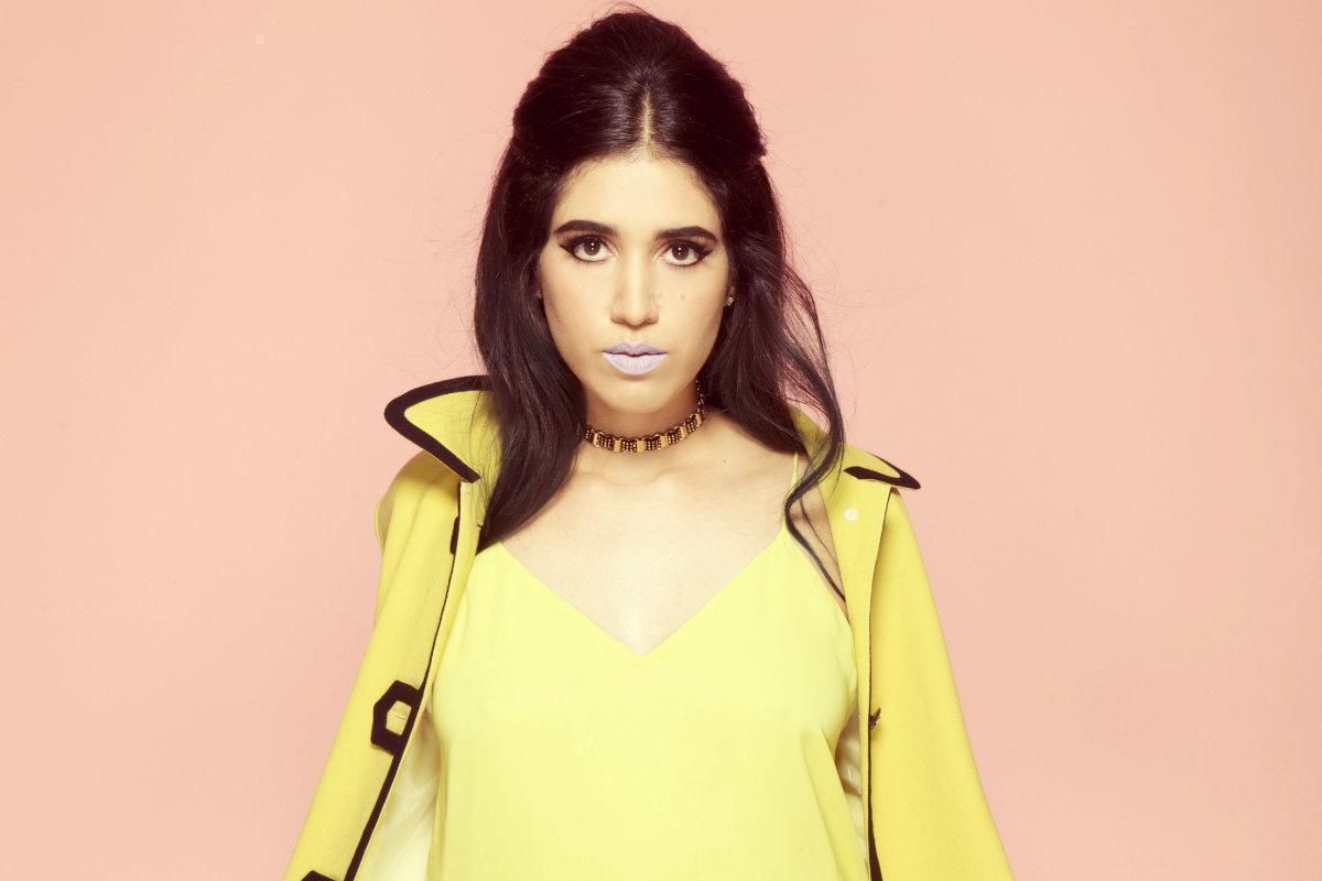 aria wunderland silhouette song premiere