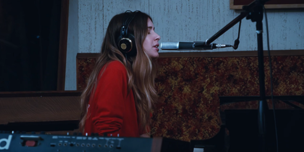 Listen To HAIM's Brand New Track, "Right Now"