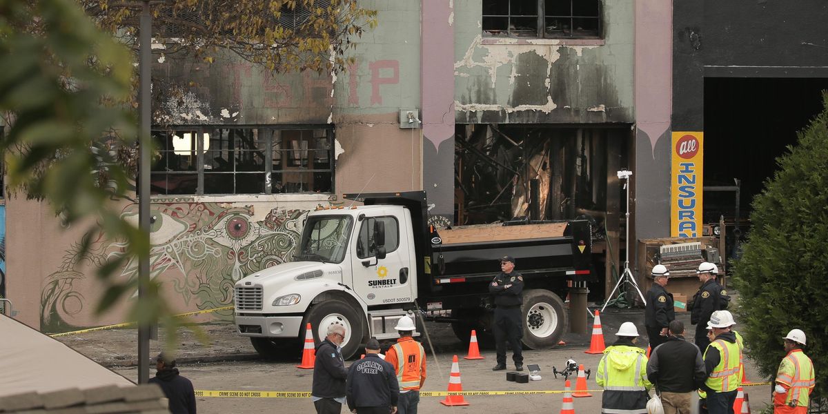 Two 'Ghost Ship' Operators Charged With Manslaughter For Deadly Oakland Warehouse Fire