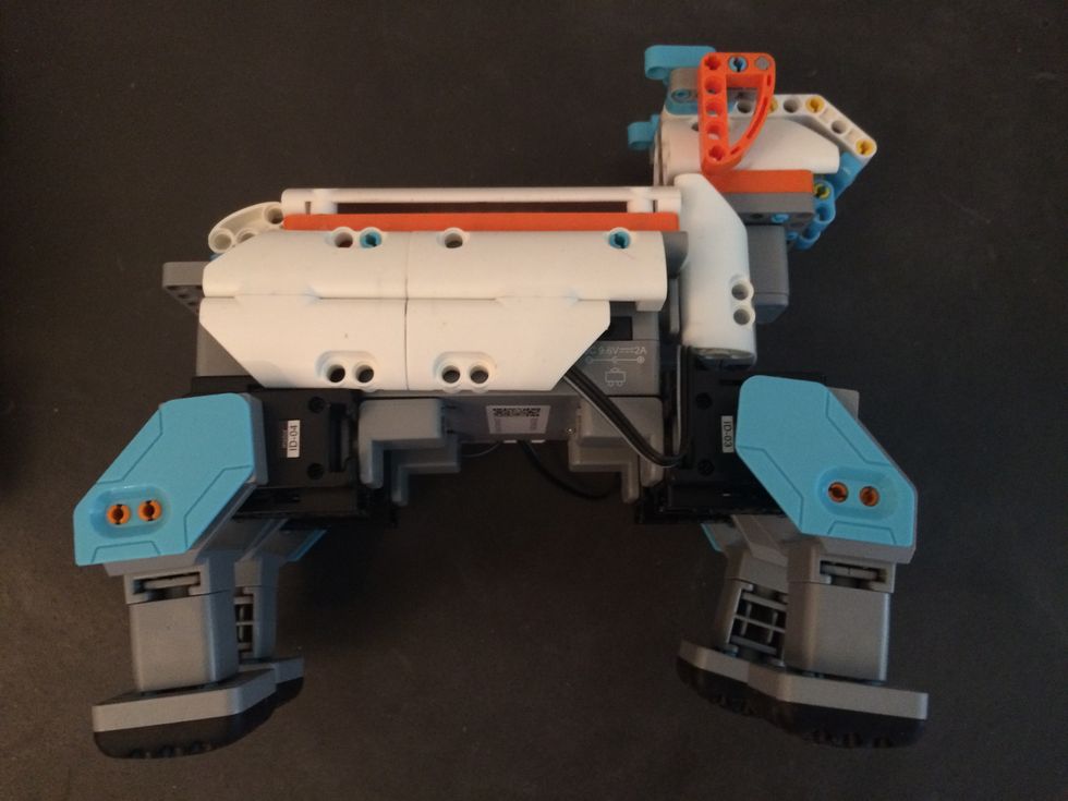 Review Jimu BuzzBot & MuttBot Kit lets you build robot dogs Gearbrain