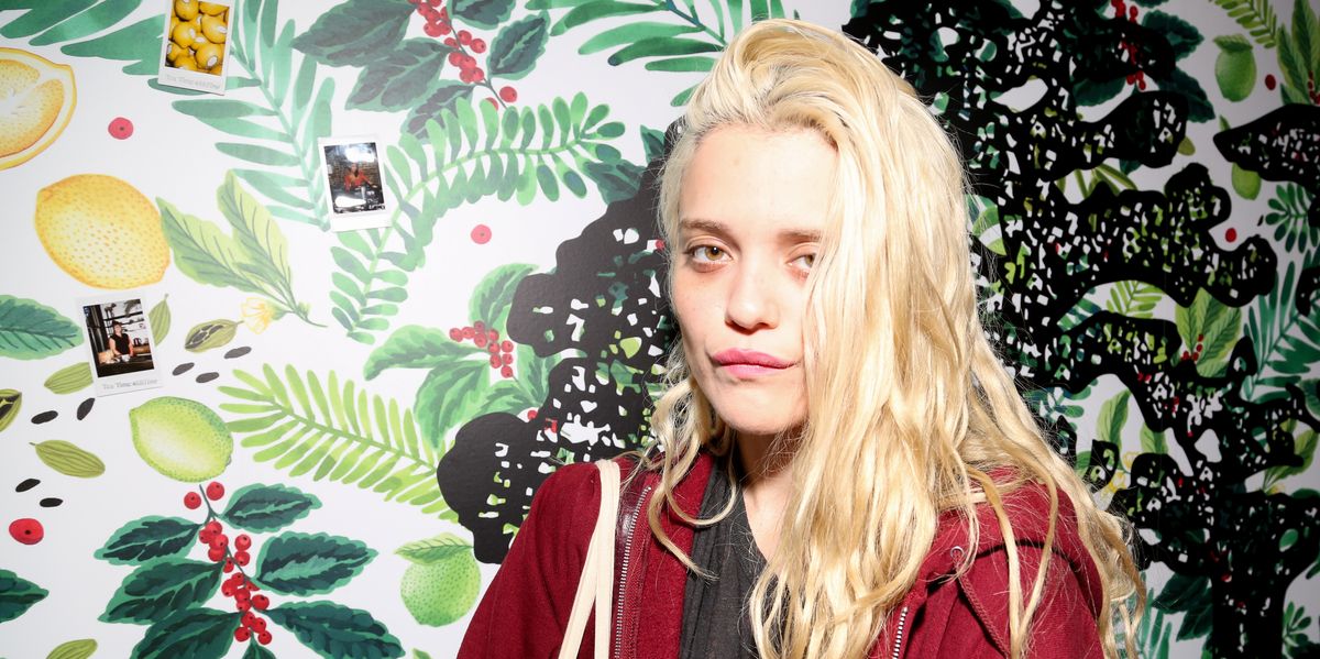 Sky Ferreira Is Back With a Moody Cover of 'Easy' by The Commodores