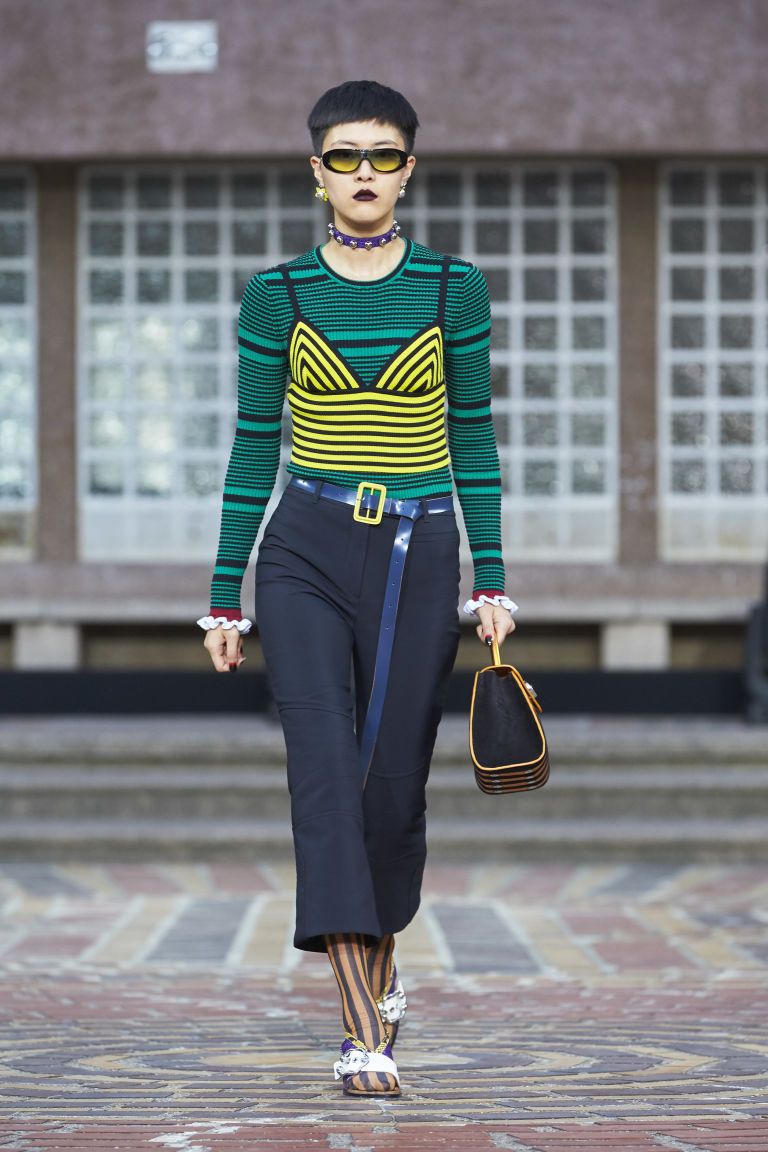 KENZO｜2012年春夏コレクション速報 - Web Magazine OPENERS(ウェブマガジン オウプナーズ)