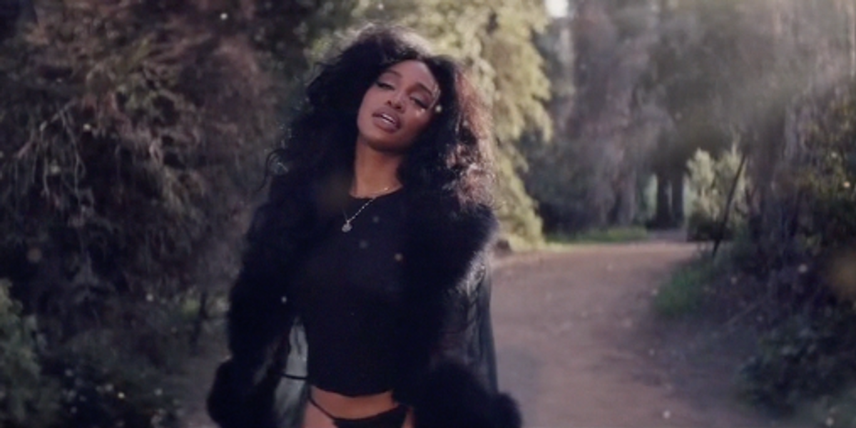 SZA is a Living Dream in New 