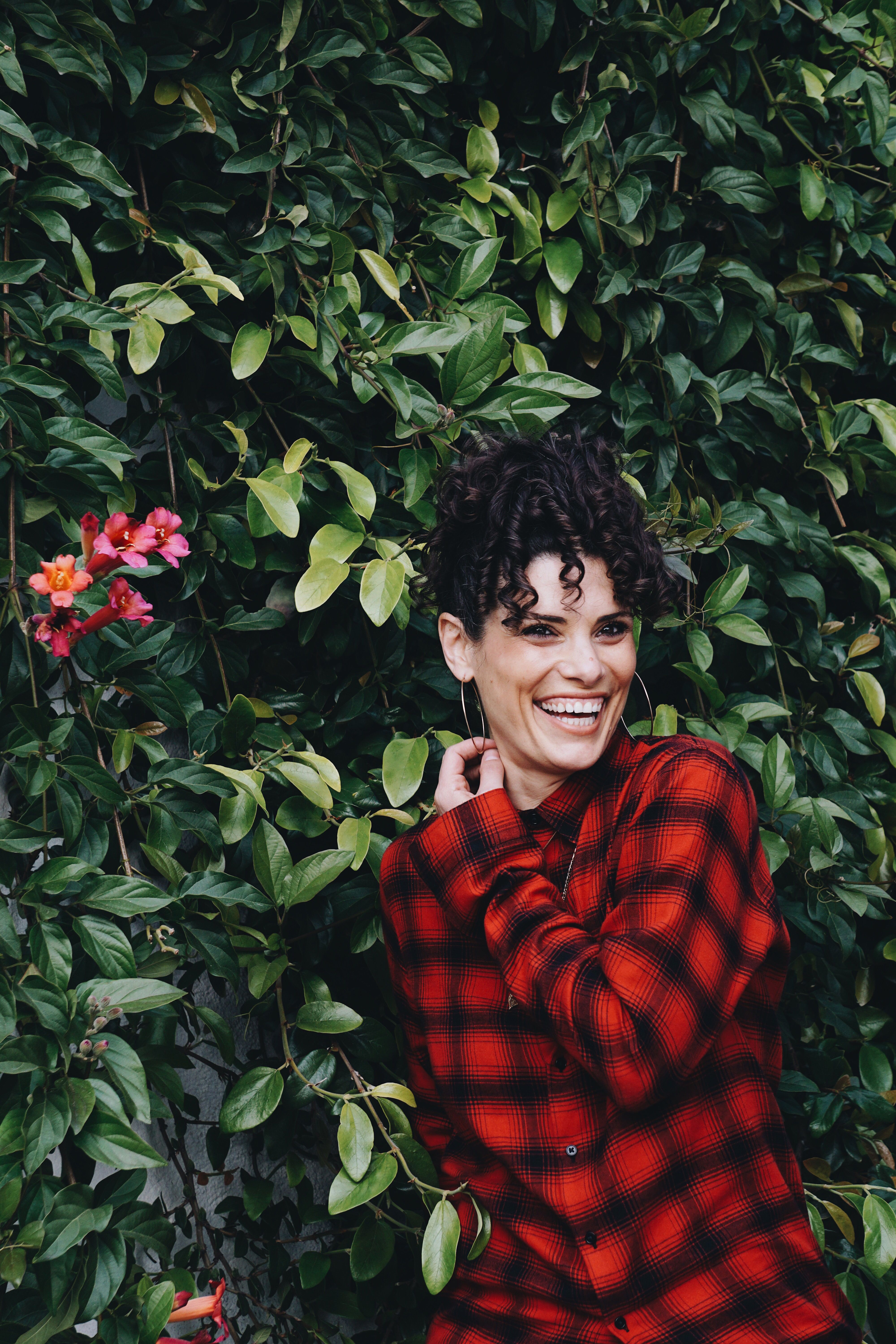 Astrologer Chani Nicholas Monday S Eclipse Bad For Trump Paper