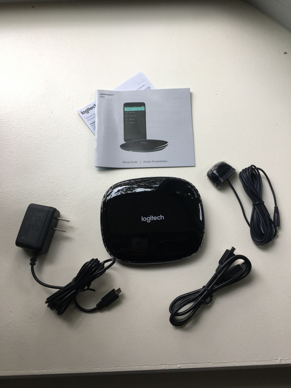 Review Harmony Hub, Connected Hub for Stereos & Smart Homes Gearbrain