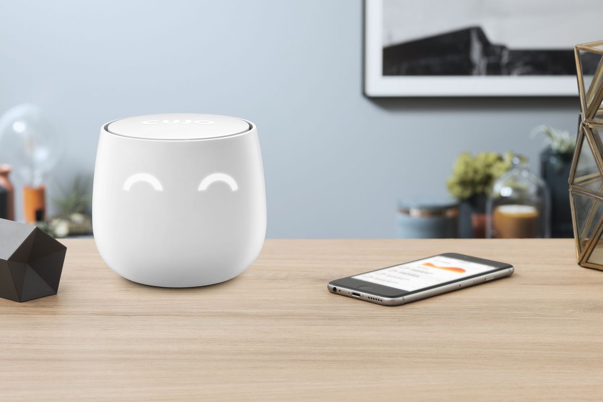 CUJO Now Available on The Grommet