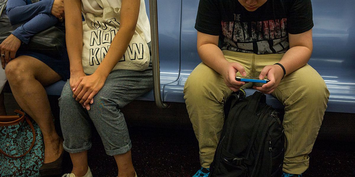 AirDropping Dick Pics Is the Newest Subway Harassment Trend
