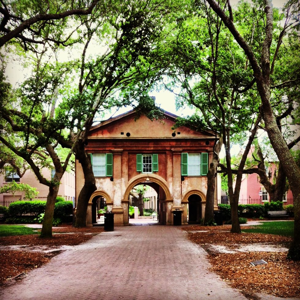 5 Things You Need To Survive Your First Week Of Classes At The College 5-things-you-need-to-survive-your-first-week-of-classes-at-the-college
