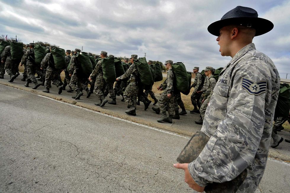 7 Things I Learned As An Air Force Girlfriend