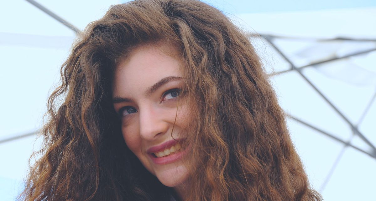 9 Problems Only Girls With THICK Hair Have