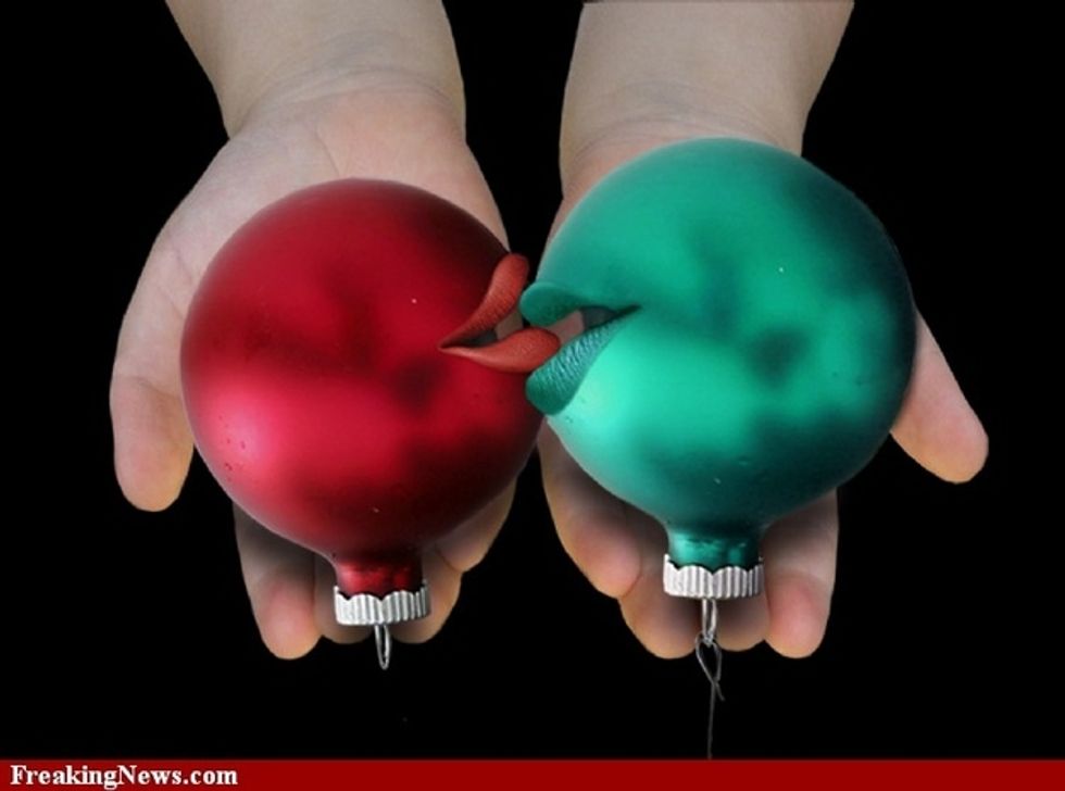 13 Weirdest Christmas Ornaments 2376