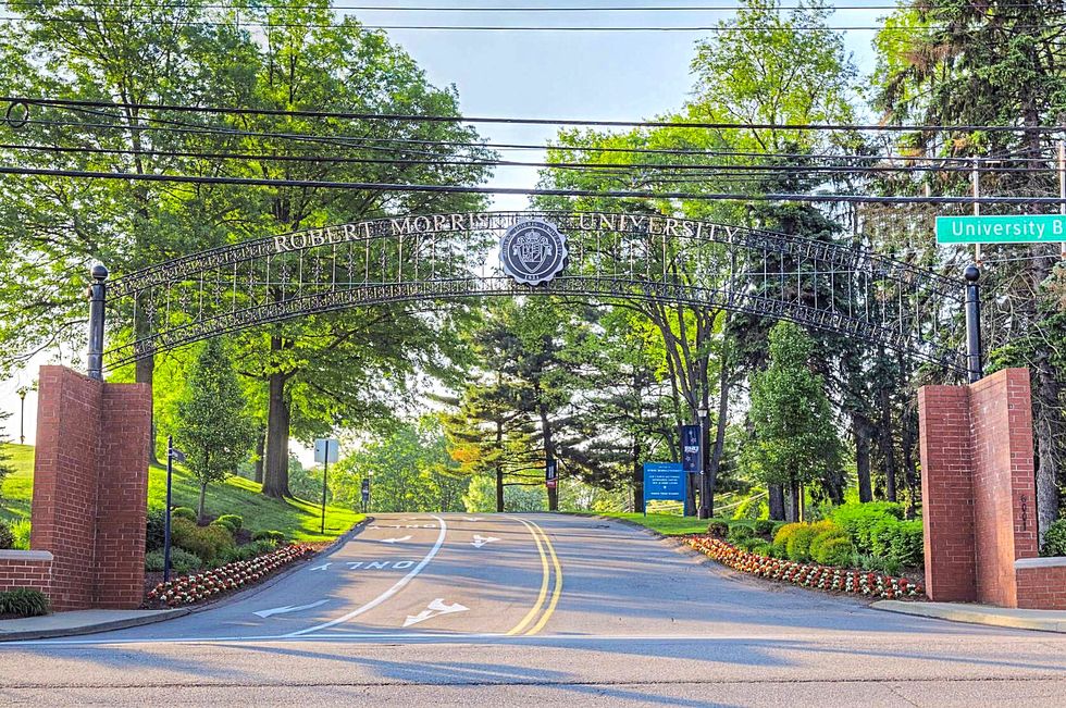 robert morris university campus tour