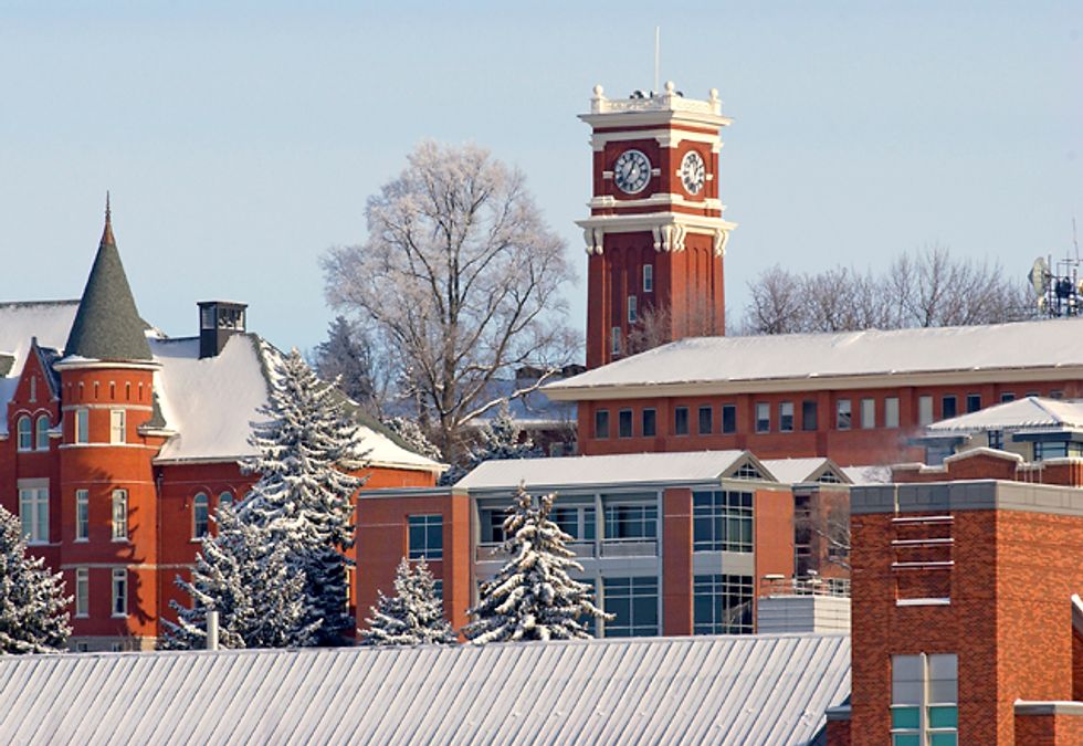 How To Survive The Winter In Pullman