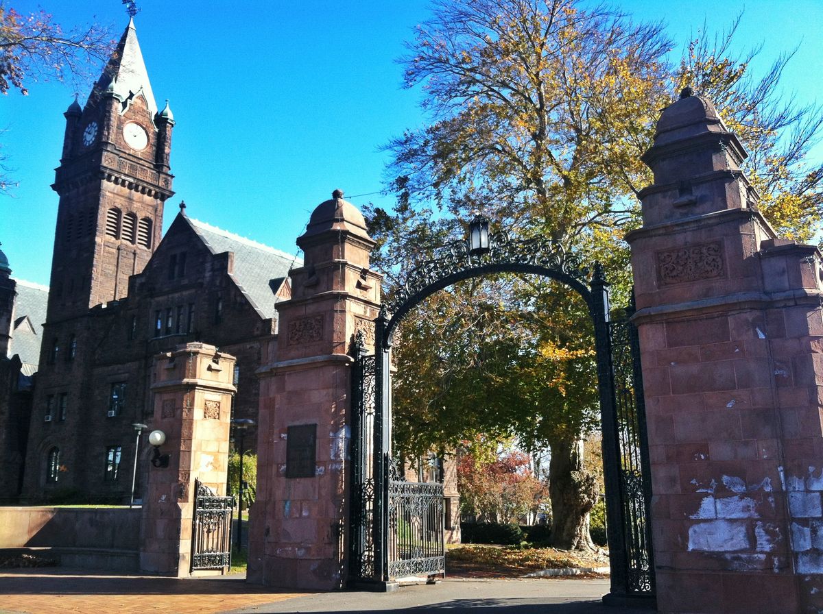 Mount Holyoke's Top 5 Ghost Stories