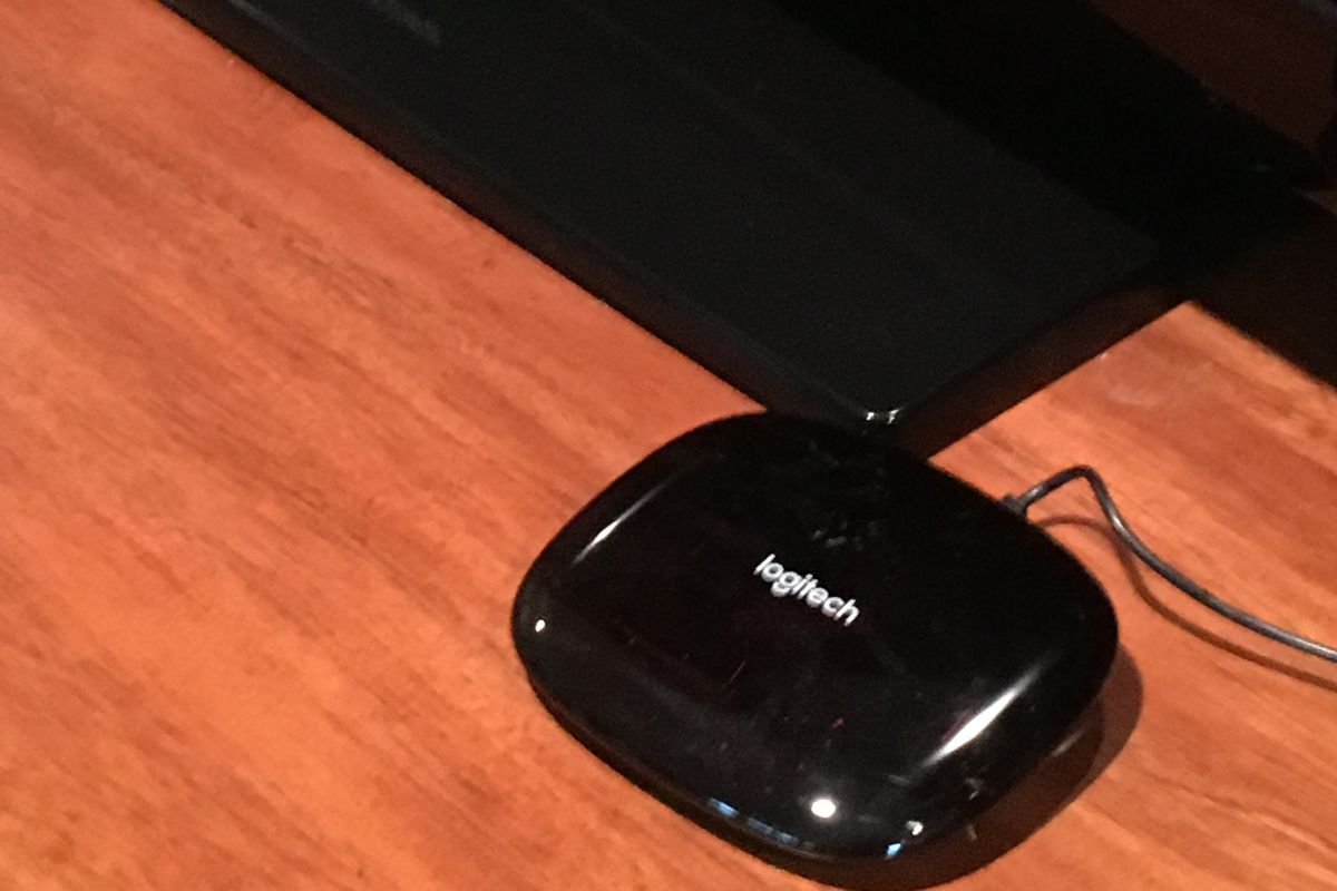 a photo of Logitech Harmony Hub
