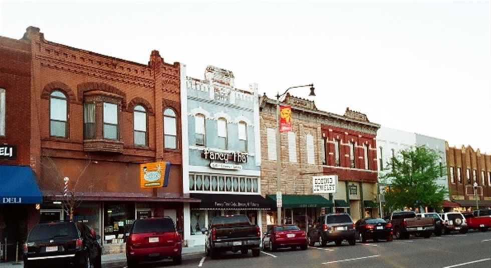 first american cash advance headquarters