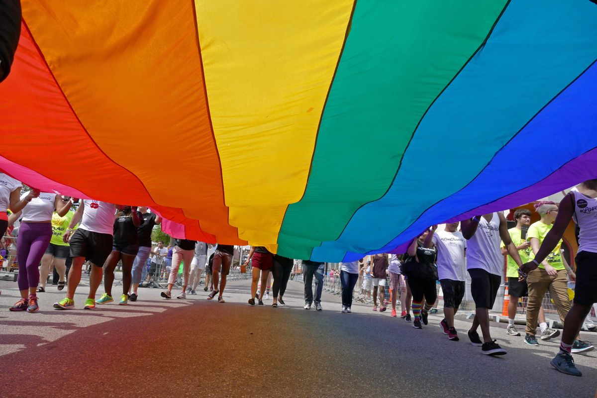 10 Things To Bring To A Pride Parade