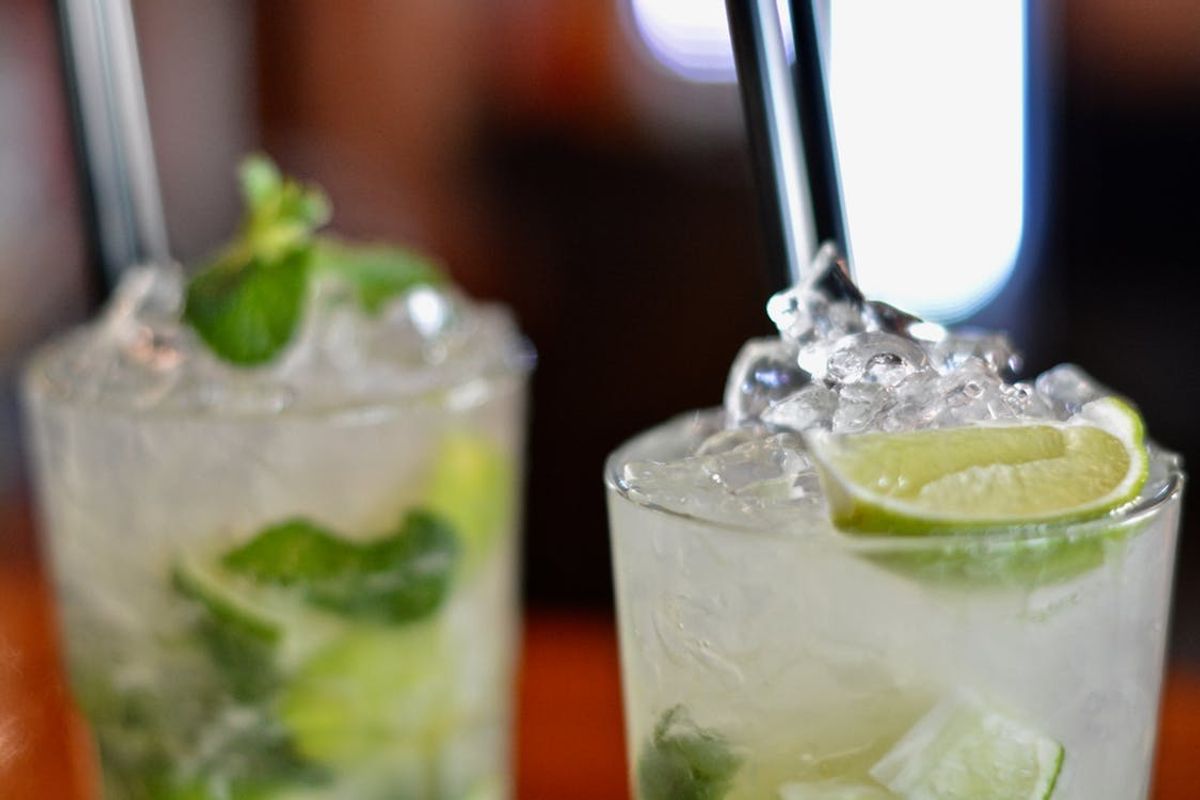 7 Reasons You Should Order A Vodka/Water When You're Out