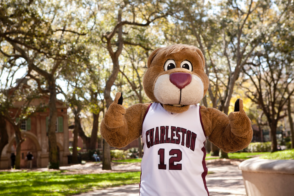 10 Words That Have A Special Meaning To College Of Charleston Students 10-words-that-have-a-special-meaning-to-college-of-charleston-students