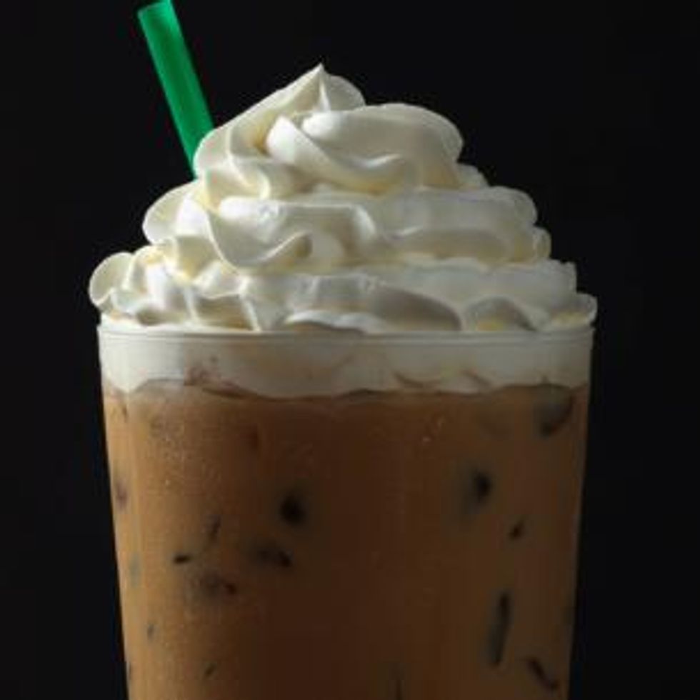 12 Starbucks Iced Drinks You NEED In Your Life