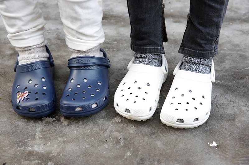 white crocs trend