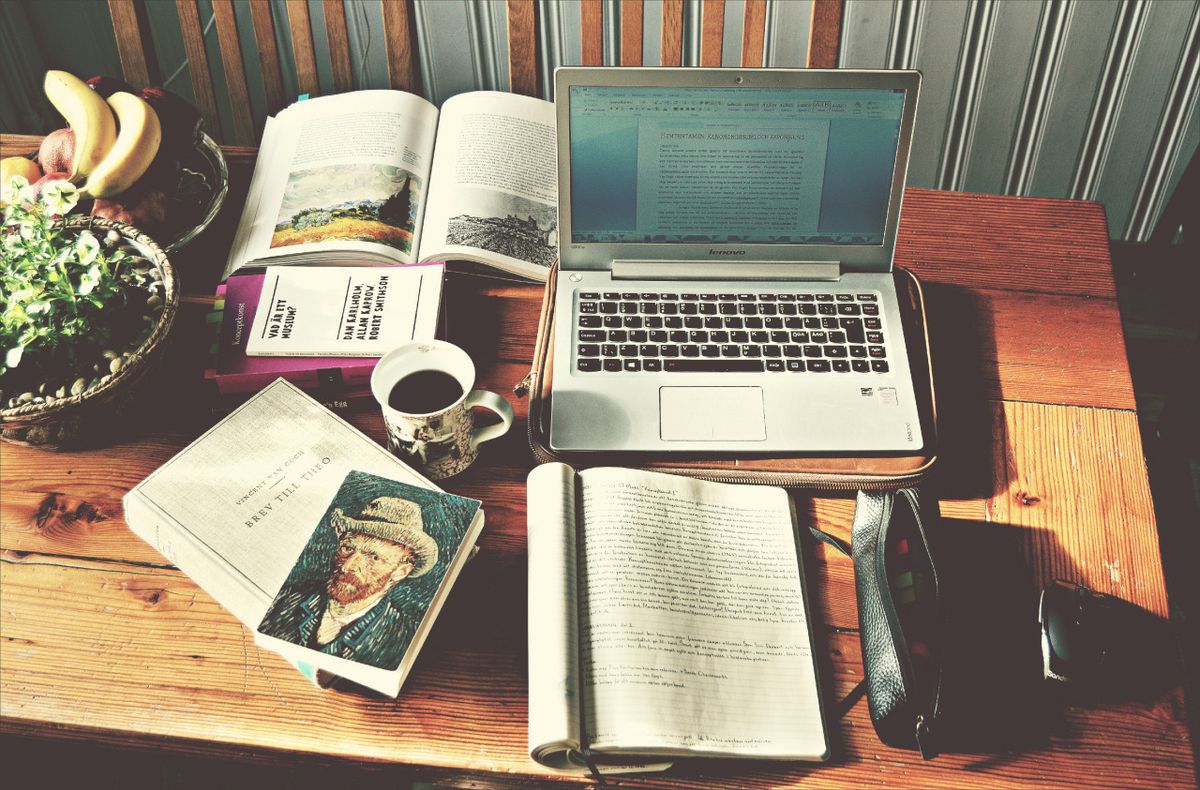 10 Ways To Take Your Mind Off Finals