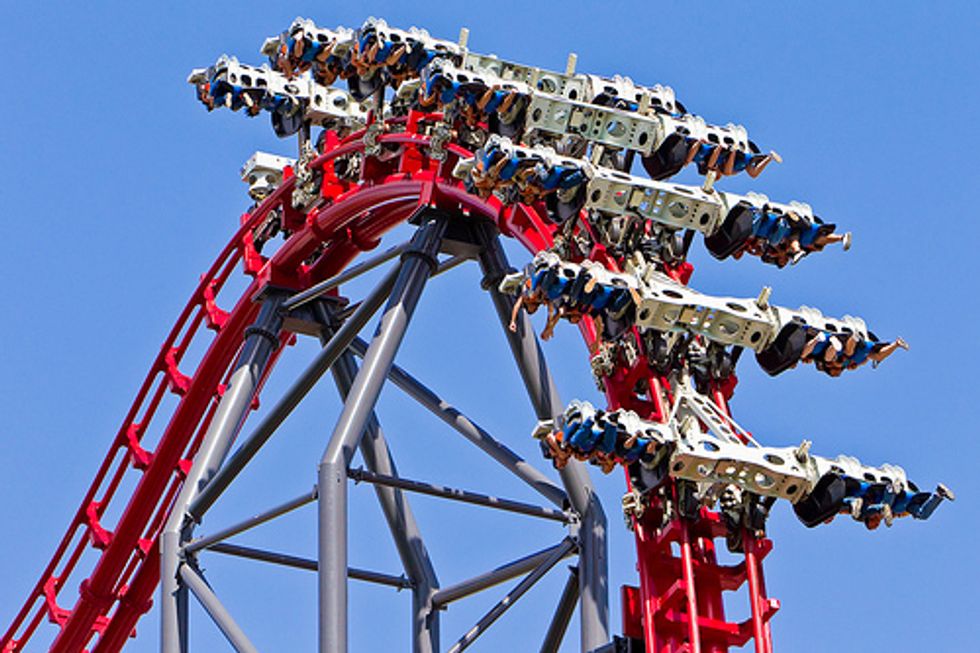 The Best 6 Rides To Ride At Six Flags Magic Mountain