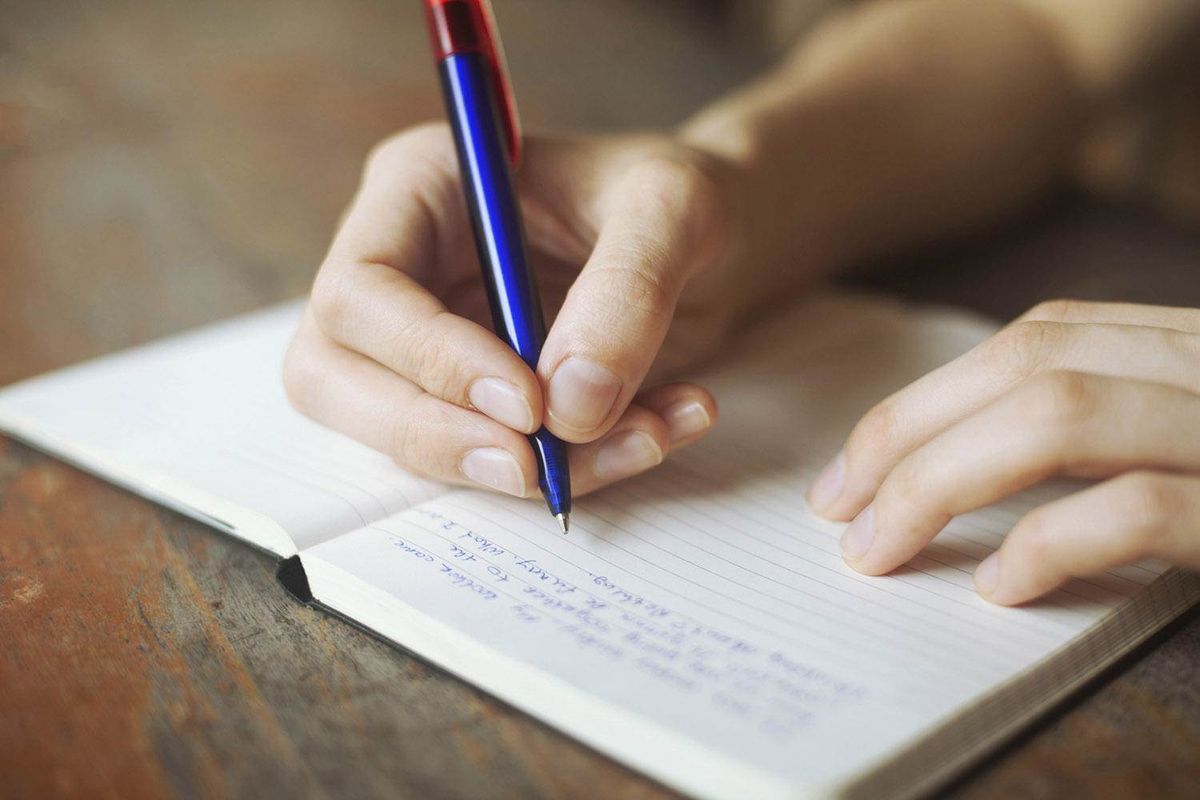 25 Things To Write This Summer When You're Bored