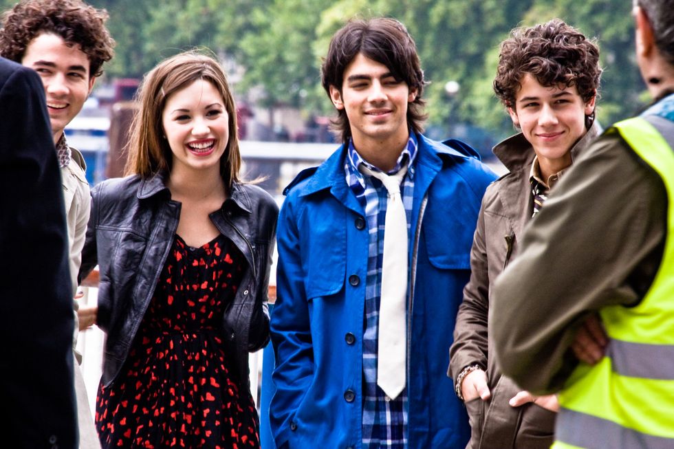 50 Nostalgic Shows You Watched As A Kid In The Early 2000s 50 Nostalgic Shows You Watched As A Kid In The Early 2000s