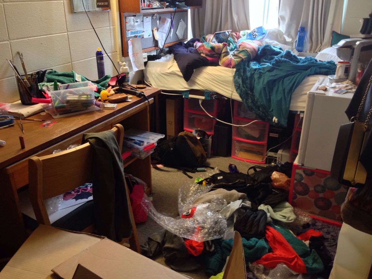 10 Thoughts All College Students Have When Moving Out